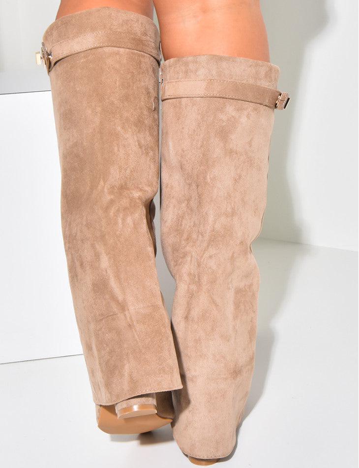 Bottes en suédine à talons carré et rabat