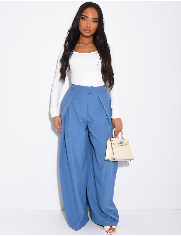 Pantalon de tailleur coupe large effet bouffant