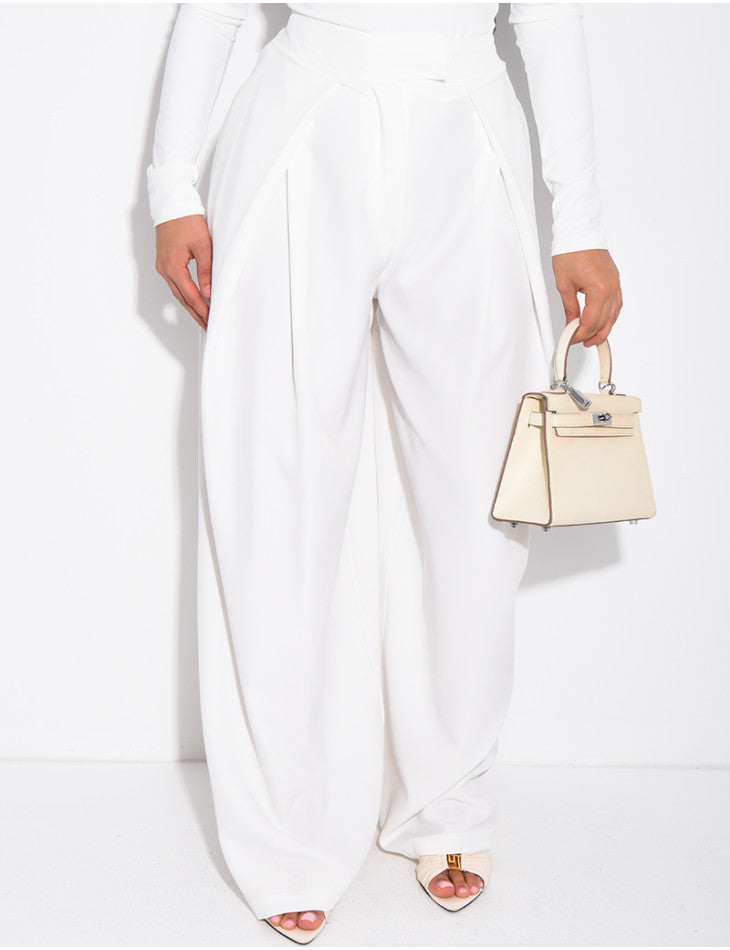 Pantalon de tailleur coupe large effet bouffant