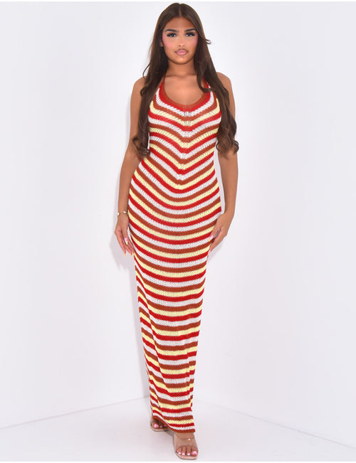 Robe dos nu en crochet à rayures multicolores