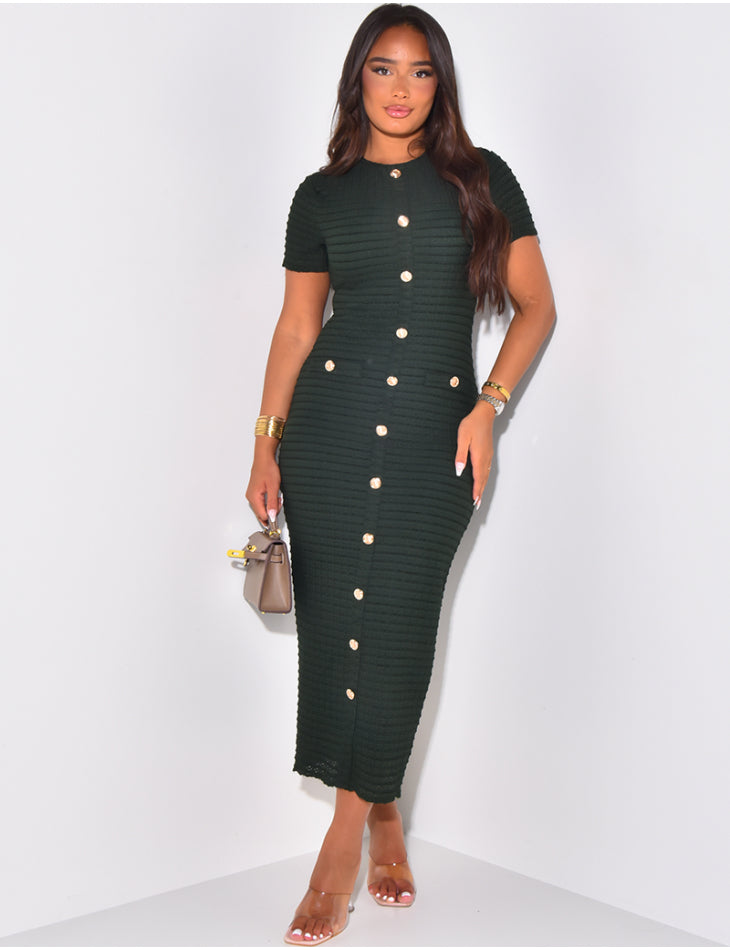 Robe longue texturée à boutons dorés